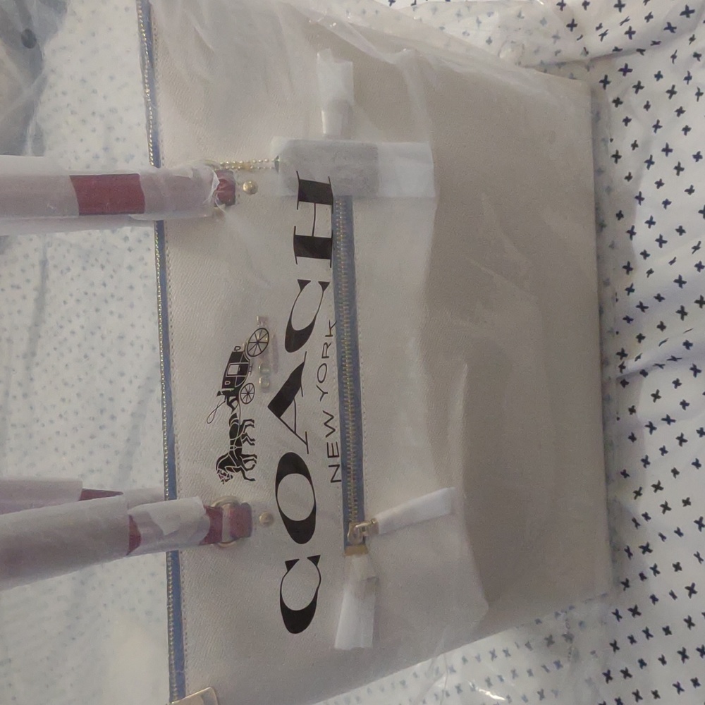 Coach Galleria Tote And Long Wallet - Picture 3 of 6